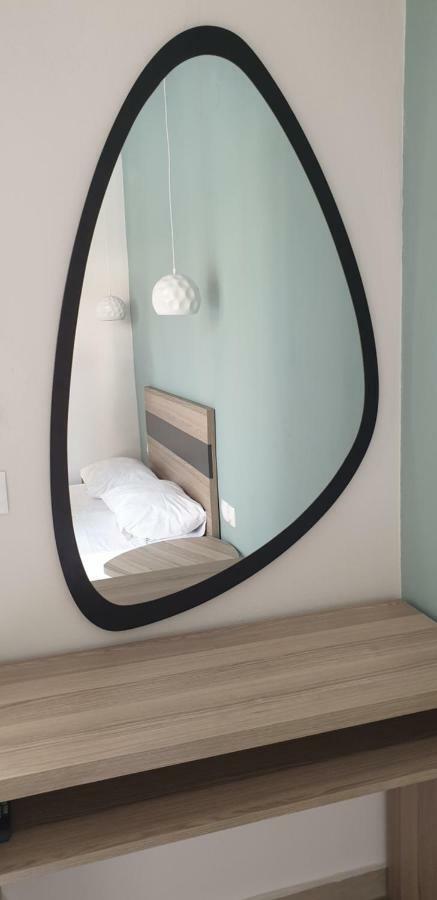 Chriselia 1 Apartment Nea Roda Ngoại thất bức ảnh